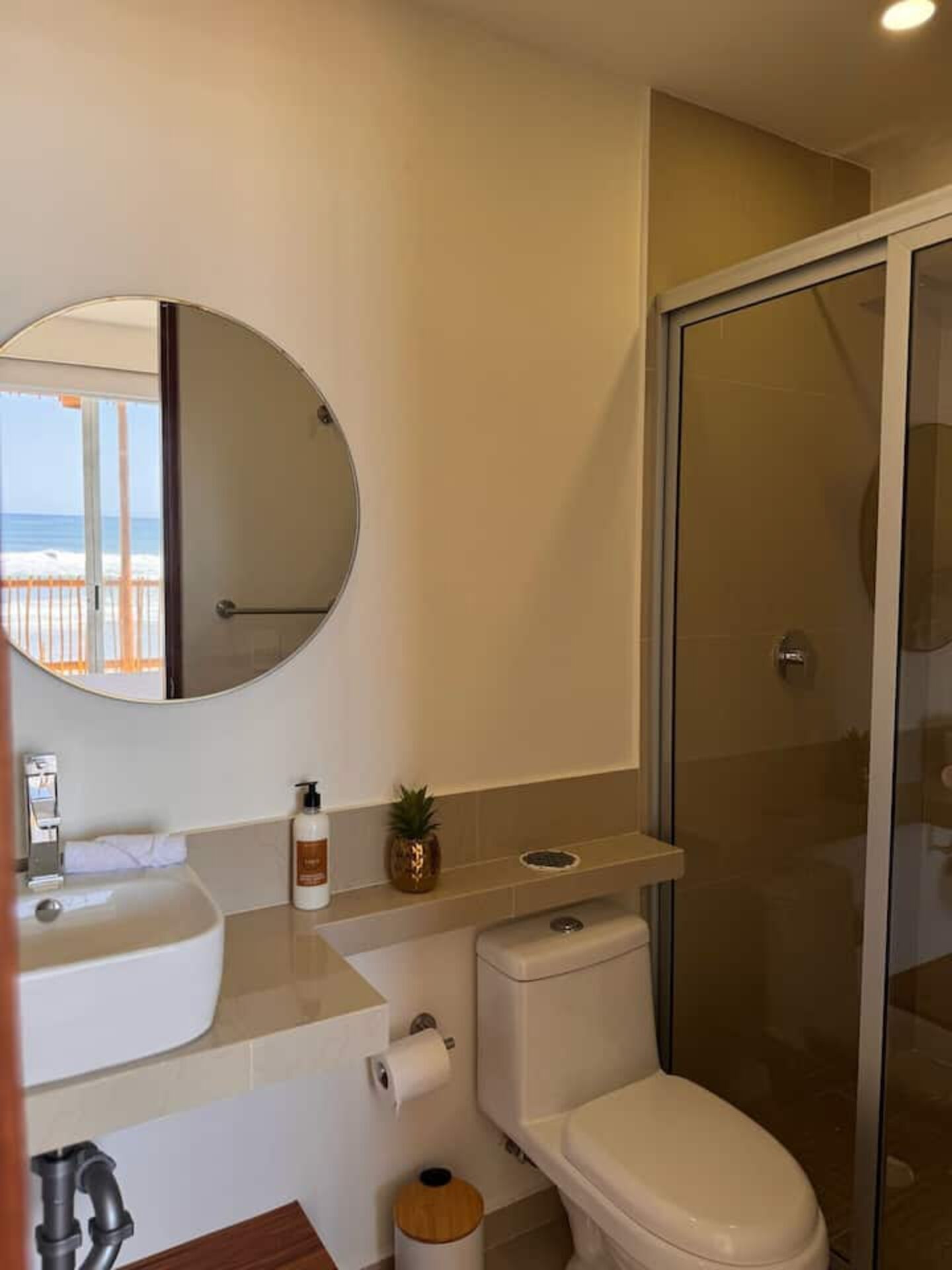 Kahden hengen comfort-huone, rantanäköala