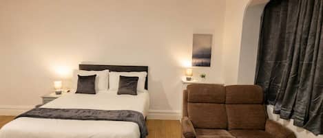 2 chambres, bureau, fer et planche Ă repasser, Wi-Fi