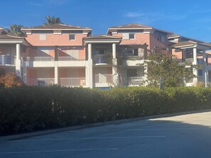 Exterior - T2 RDC lavandou cavaliere 80 metres from the superb cavaliere beach (Le Lavandou)