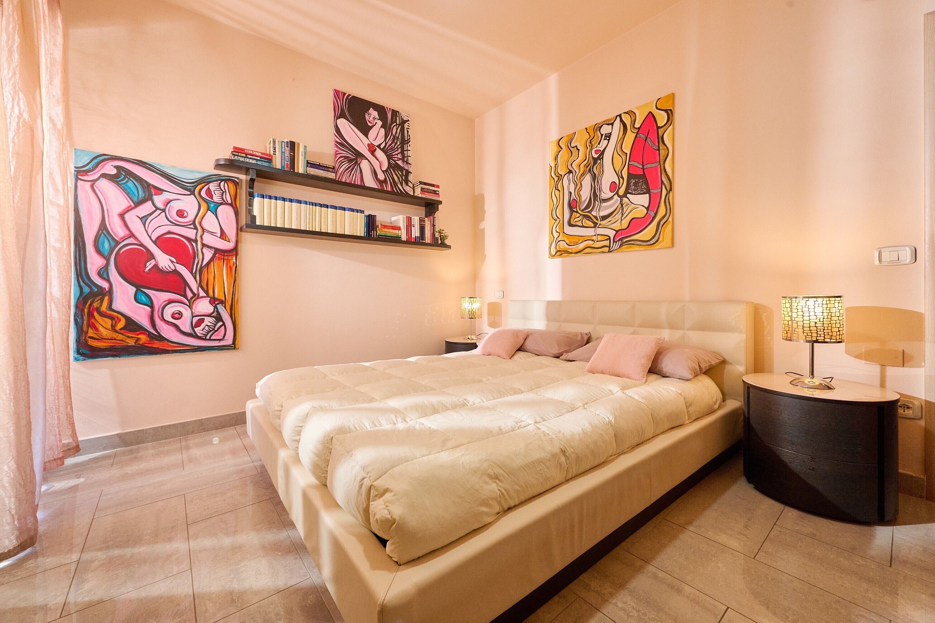 1 camera, ferro/asse da stiro, Wi-Fi, lenzuola