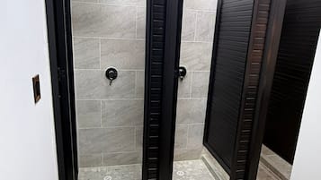 Felles sovesal – comfort | Bad