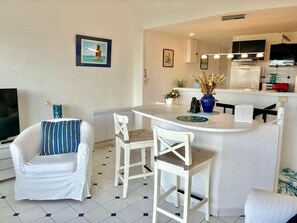 Nicht klassifiziertes Bild, 3 von 38, Schaltfläche