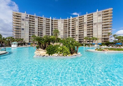 3BR at Edgewater Resort | Pools + Golf Fun