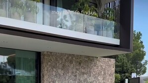 Pool - Great flat inside the Thames (Isleworth)