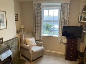 Living area - 12 Glyn Terrace (Porthmadog)