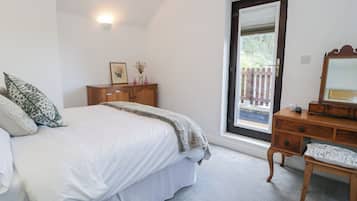 2 habitaciones, decoración personalizada y muebles diferentes