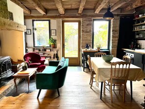 Interior - Charming house with garden in the quiet Causses du Quercy Natural Park-4 pers (Sénaillac-Lauzès)