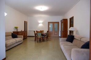 Imagen sin descripción, 4 de 26, botón