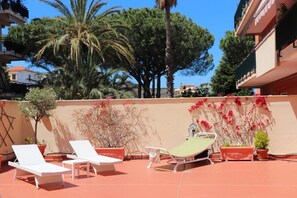 Imagen sin descripción, 2 de 26, botón