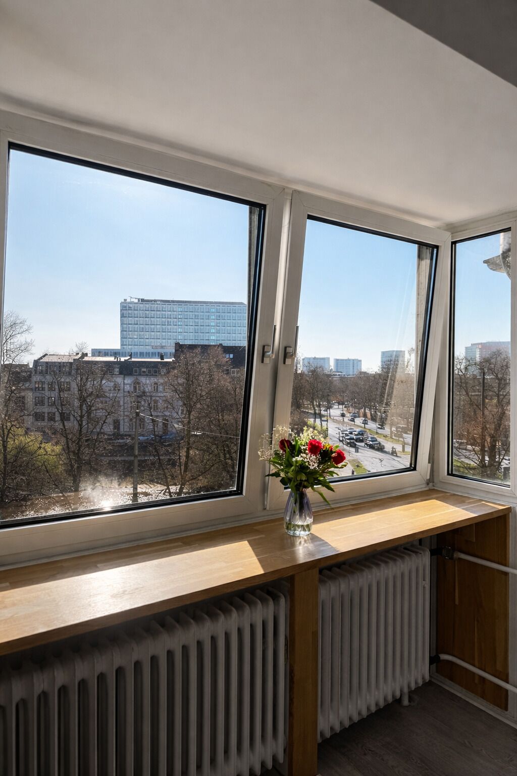 Comfort Room, City View | Interior