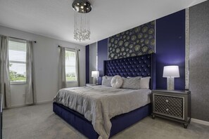 Room - Magical 15BR Villa w Pool, Cinema & Themed Fun (Kissimmee)