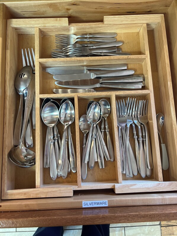 Immagine non classificata, 1 di 32, pulsante