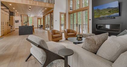 Luxury Creekside Retreat Near Palisades Tahoe - Spirit TLUXP