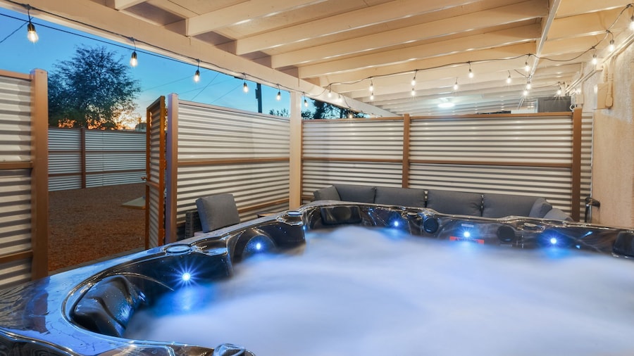 Tucson 18th Street A B