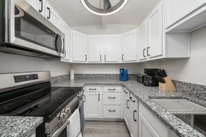 Casa familiar, 3 habitaciones, se aceptan mascotas | Cocina privada
