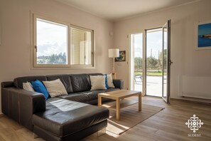 Villa, vue sur le jardin | Aire de séjour
