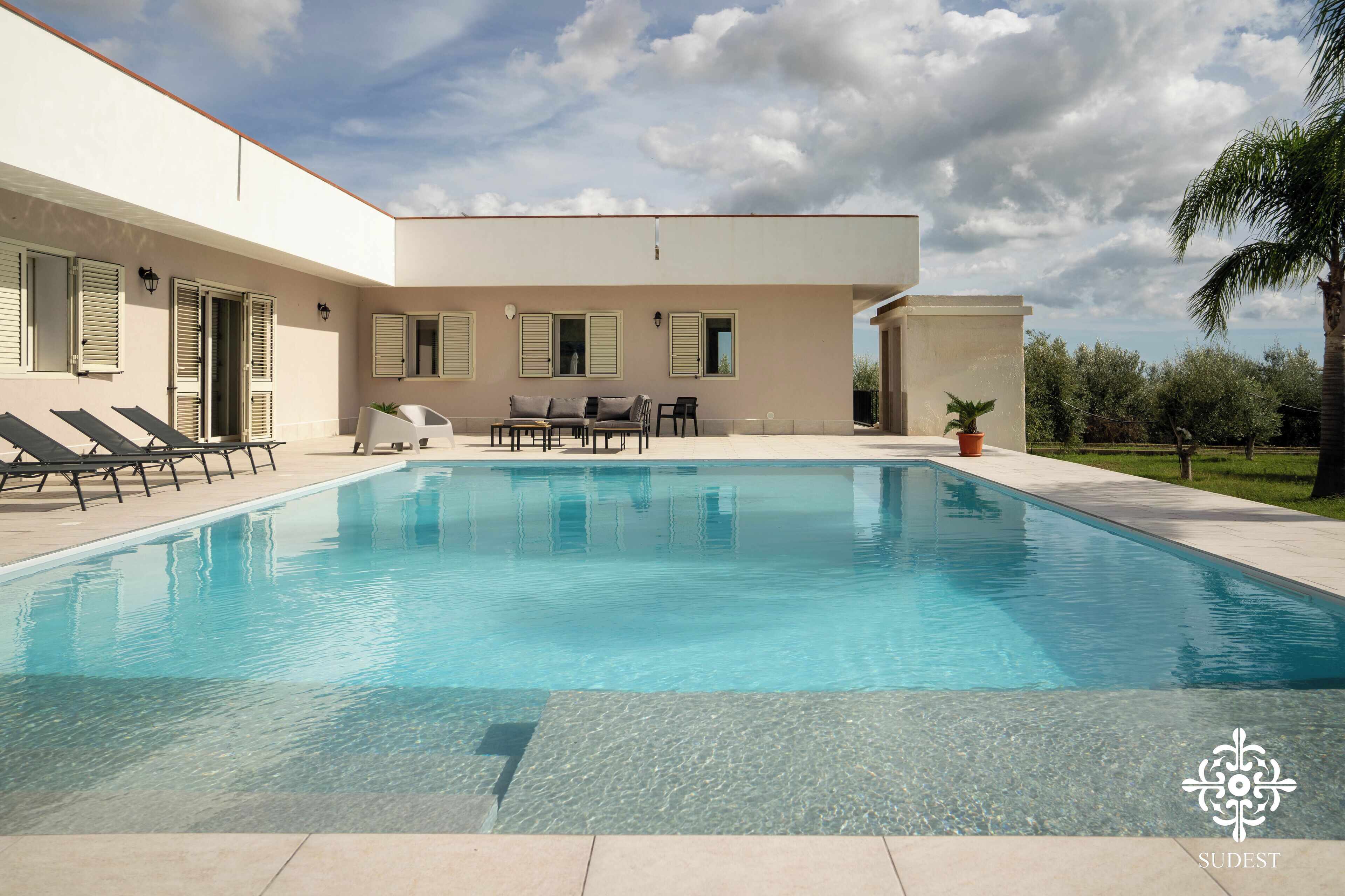 Alberca al aire libre por temporada 