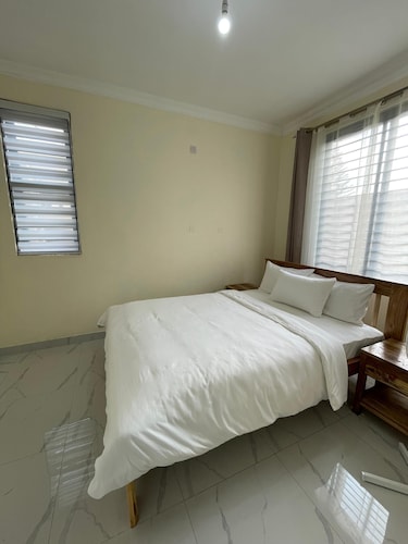 Large and spacious 4 bedroom home in Lilongwe, area 43.