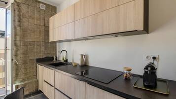 冰箱、烤箱、炉灶、洗碗机