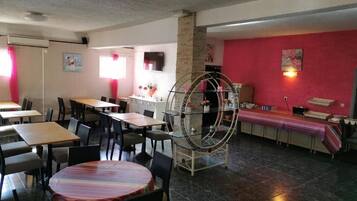 Tempat makan