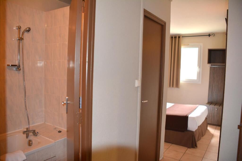 Chambre Quadruple Supérieure | Salle de bain