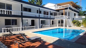 Pool - Central Studio • Walk to Beach • Fast WiFi & Pool (Cabarete)