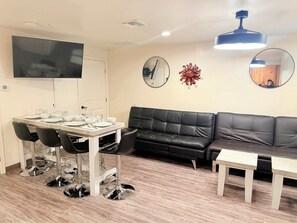 Familienhaus, Haustiere gestattet | Speisen