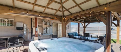 Maison Familiale, 3 chambres, non-fumeur, animaux de compagnie acceptés | Terrasse/Patio