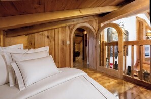 6 bedrooms, iron/ironing board, WiFi, bed sheets - Authentic Chalet in Chamonix-Mont-Blanc (Chamonix-Mont-Blanc)