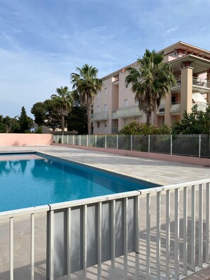 Pool - Large T4 with pool, terrace and beach on foot (Fréjus)