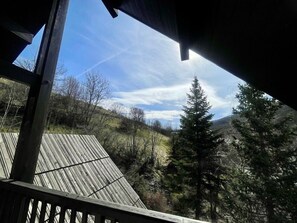 Property grounds - Ski nest with large balcony (La Salle-les-Alpes)
