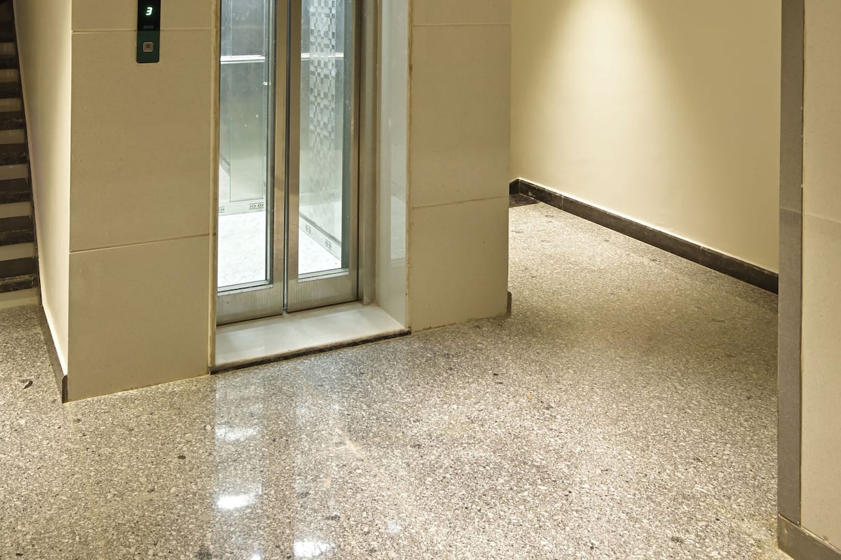 家庭三人房 | 接待櫃台