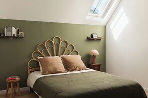 3 chambres, fer et planche à repasser, Wi-Fi, draps fournis