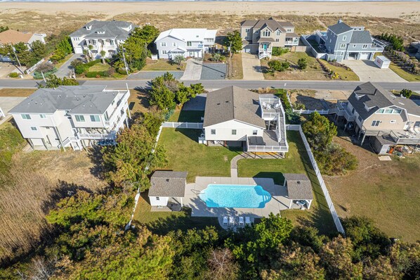 Exterior - Oceanview beach cottage with pool and hot tub (Virginia Beach)