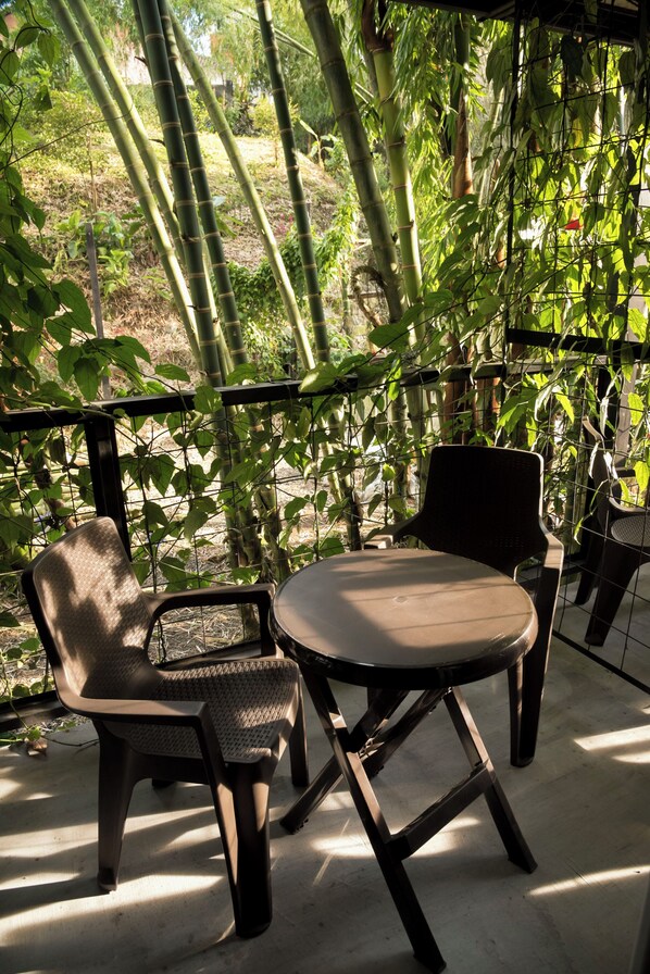 Superior Double Room, Balcony, Garden View | Blackout curtains, iron/ironing board, free WiFi, bed sheets - Carriqui Underground  (Pereira)