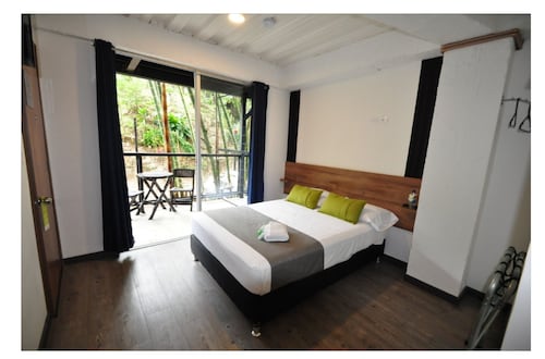 Carriqui Underground 