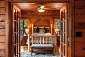 4 bedrooms, iron/ironing board, WiFi, bed sheets - Edge Park Lodge • 4 Ensuites • Stunning Views (Sevierville)