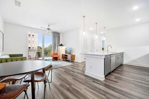Interior - 2B2B with Private Balcony Modern & Stylish (Atlanta)