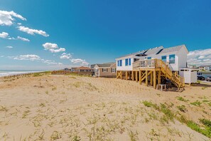 Exterior - JL#047 - TERRA MAR - Oceanfront / Conveniently Located (Kitty Hawk)