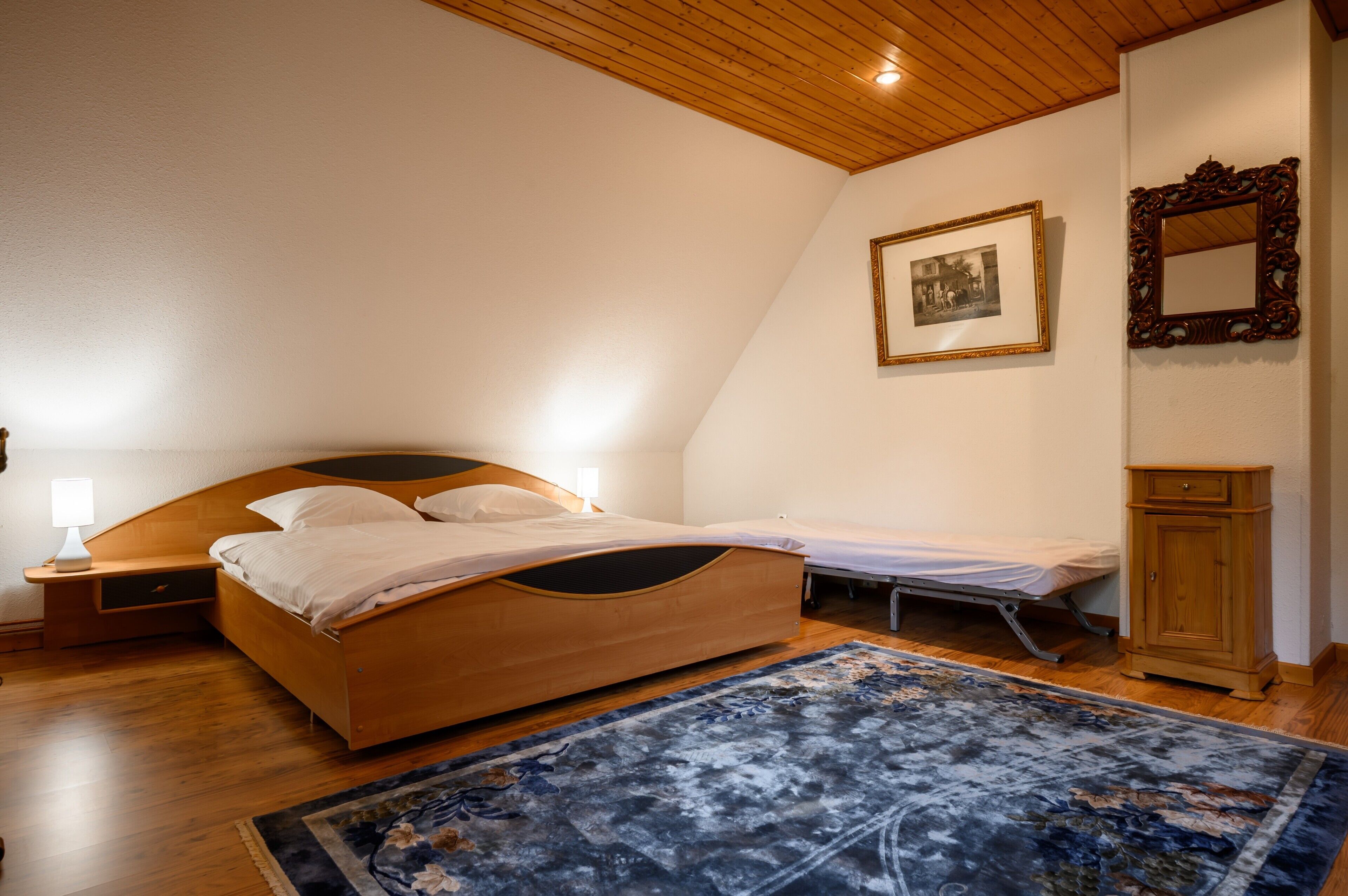 2 chambres, fer et planche à repasser, Wi-Fi, literie fournie