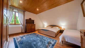 2 chambres, fer et planche Ă repasser, Wi-Fi, draps fournis