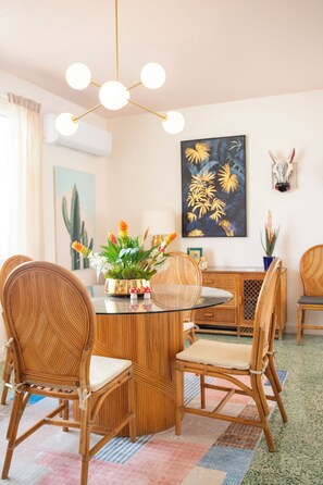 Dining - Casa Luz 2A Beautiful 3/3 with Terrace/Lots of Space Great Location (San Juan)