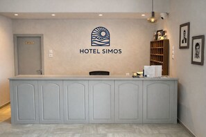 Lobby - Hotel Simos (Mitikas)
