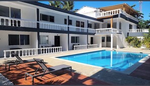 Pool - Comfortable 2BR • Walk to Beach • WiFi • Pool • AC (Cabarete)