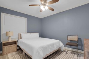 4 chambres, fer et planche à repasser, Wi-Fi, draps fournis