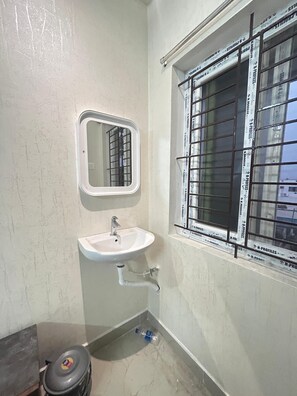 รูปภาพที่ไม่ได้จัดประเภท, 5 จาก 15, ปุ่ม