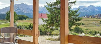 Cozy Mountain Chalet with Durmitor View 2