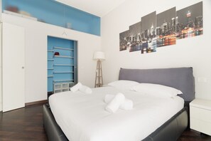 2 Schlafzimmer, Bügeleisen/Bügelbrett