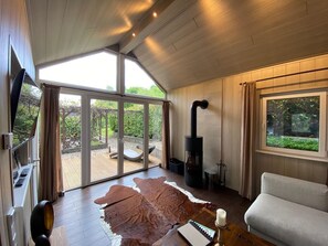 Uklassifisert bilde, 2 av 17, knapp