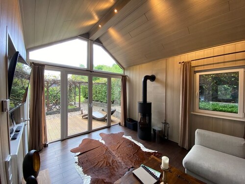 Wellness Chalet: Private Finnish Sauna. Fireplace. Pure Nature.